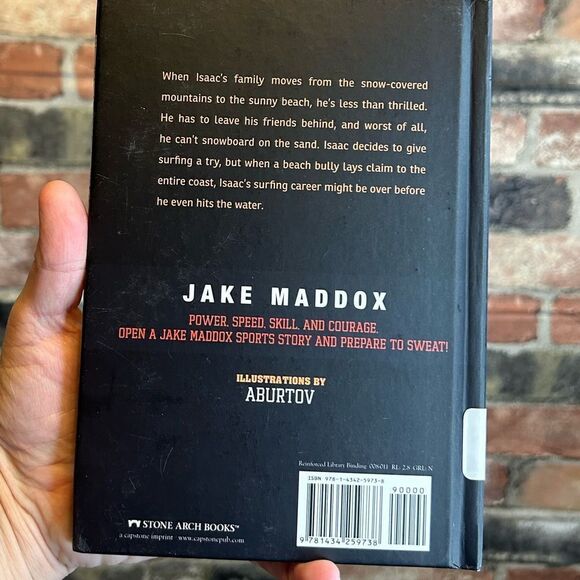 5 for $25🔥Beach Bully (Jake Maddox Sports Stories) Hardback Book - Picture 2 of 3
